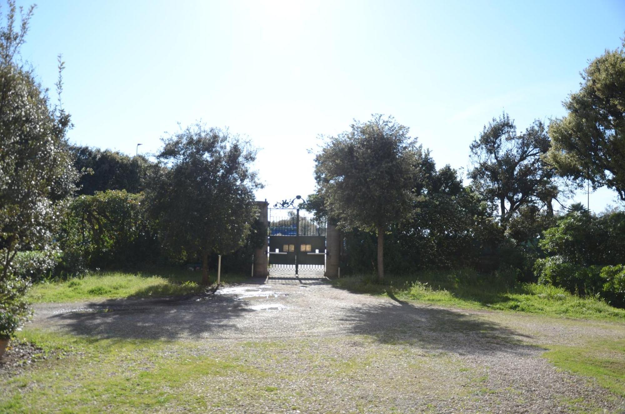 Villa Anselmi - Arteindiretta ลีวอร์โน ภายนอก รูปภาพ